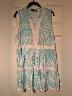 Gibsonlook Sz Large Aqua and White Leaf-Print Dress w/ pockets stitched-1 hole